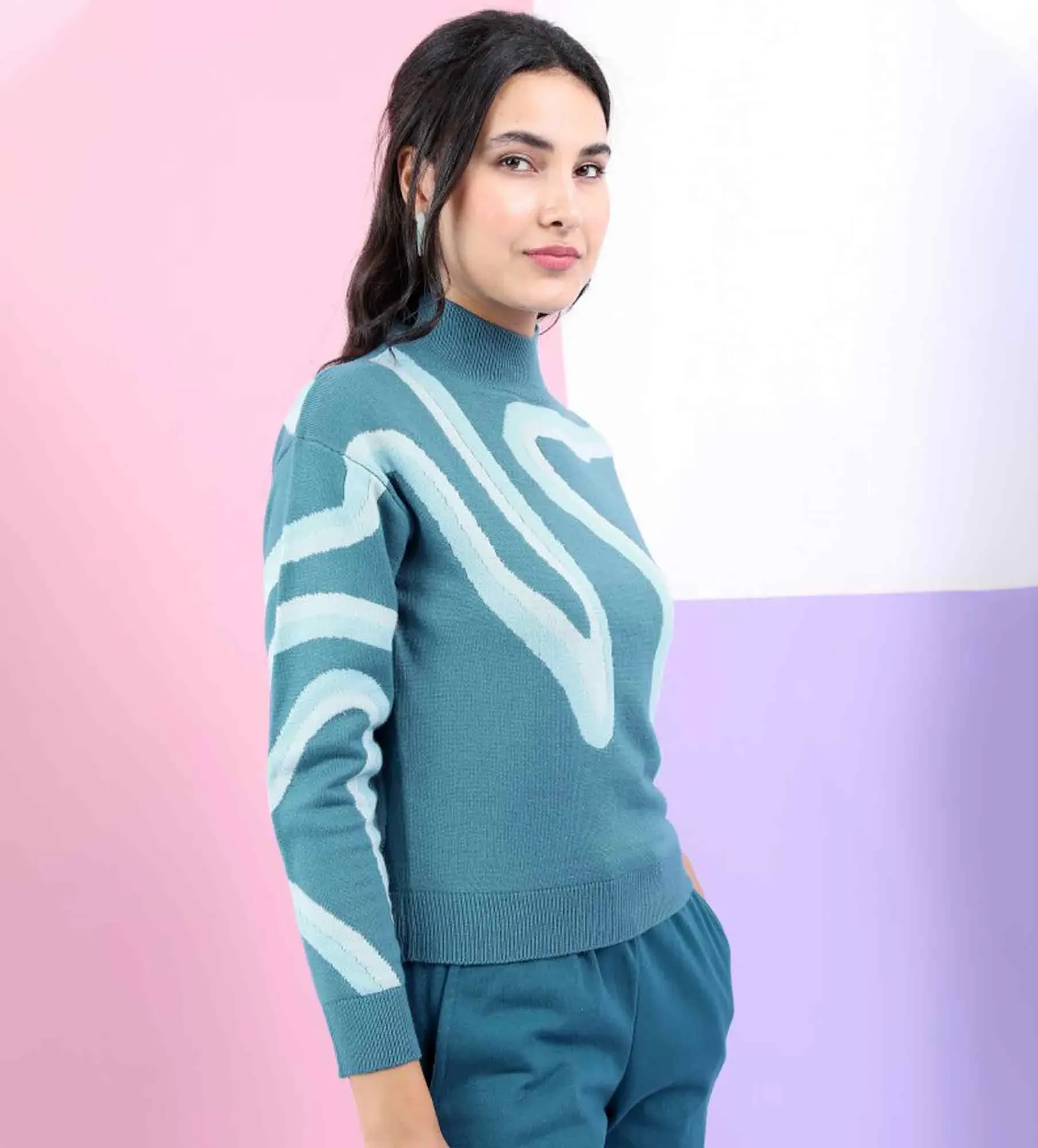 Women Printed Long Sleeve Sweater