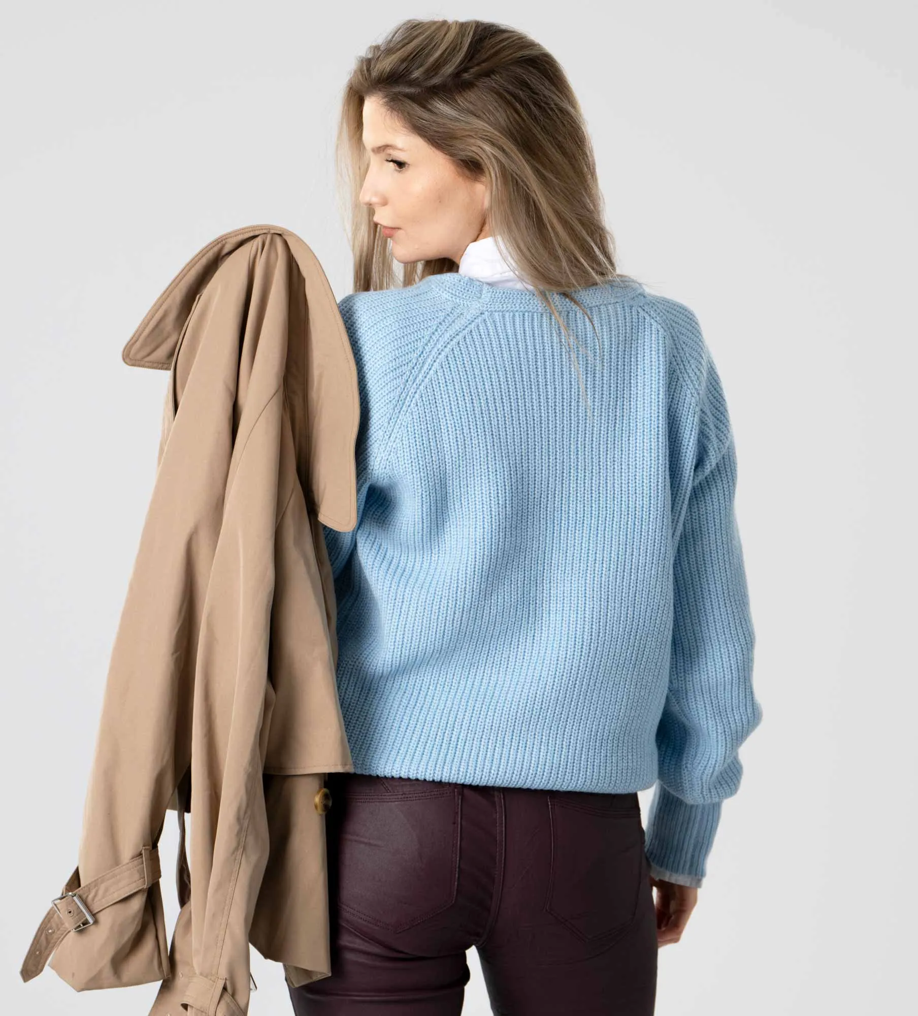 Women Solid Color Knitted Sweater