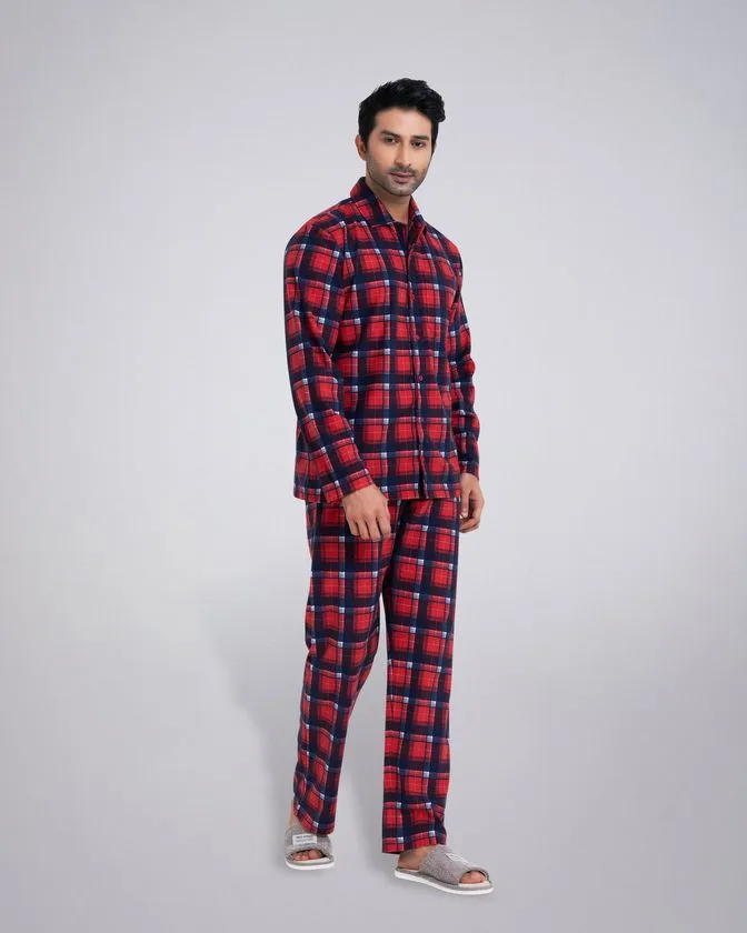 Men’s Notched Collar Top-Bottom Nightwear Pajama Set