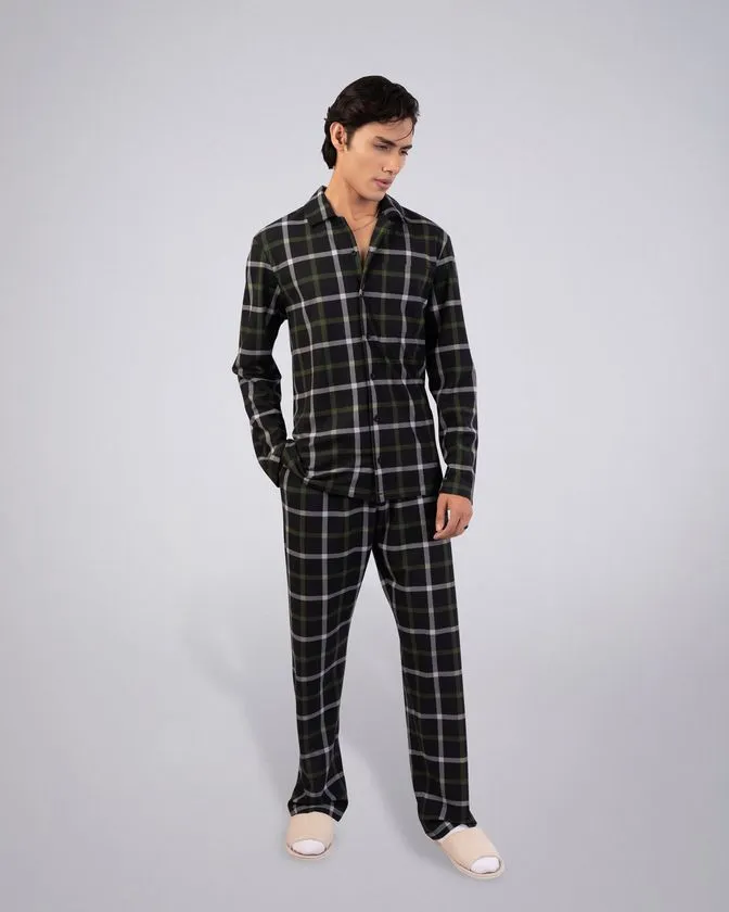 Men’s Notched Check Collar Poly Brush Nightwear Pajama Set