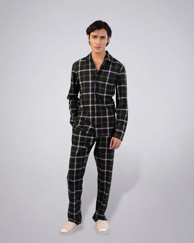 Men’s Notched Check Collar Poly Brush Nightwear Pajama Set